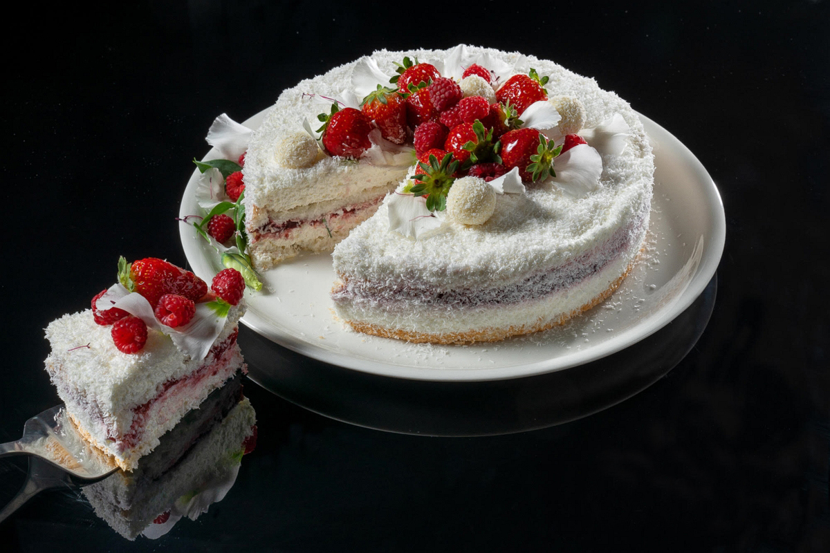 Adela Cake O’clock